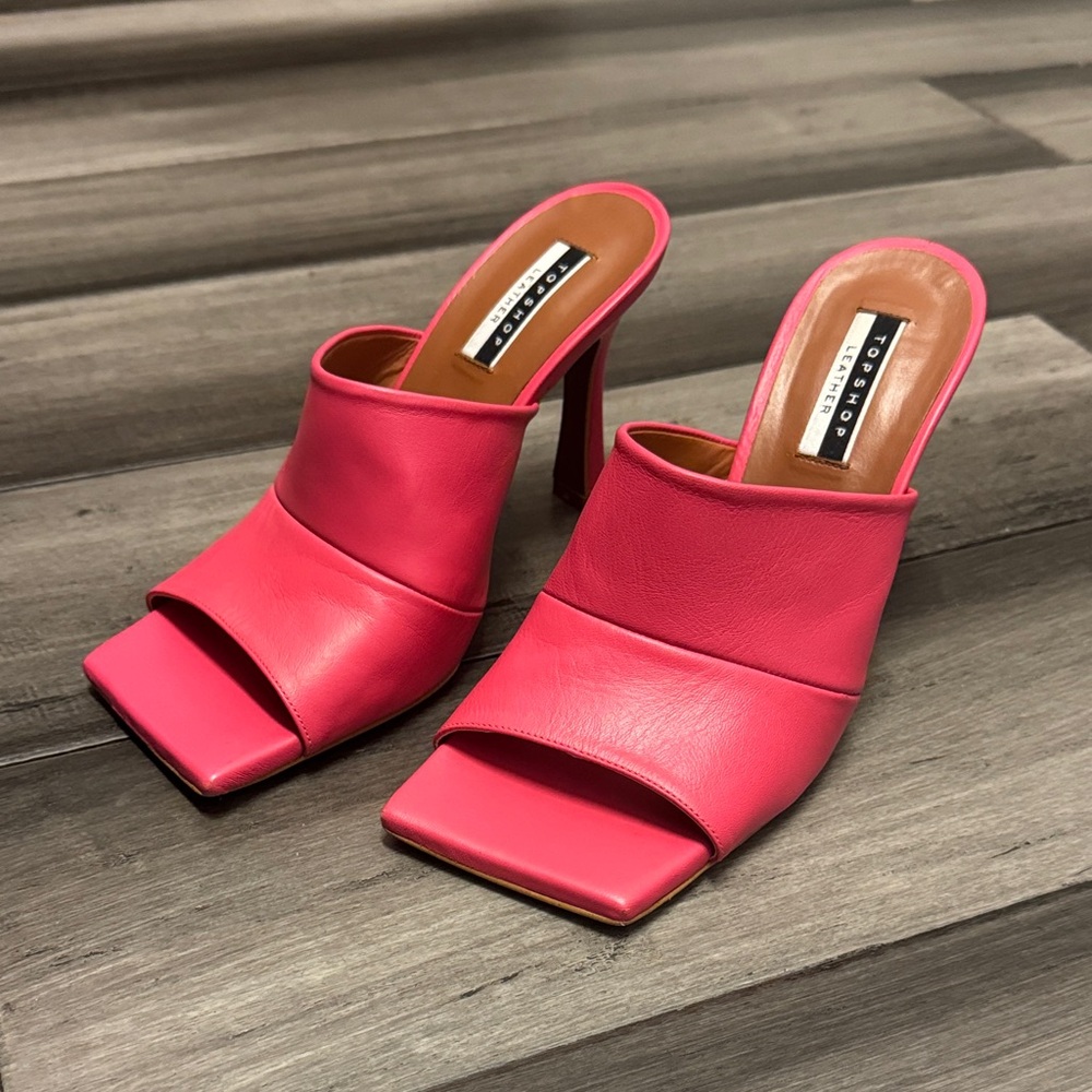 Topshop Fuchsia Open-Toe Mules